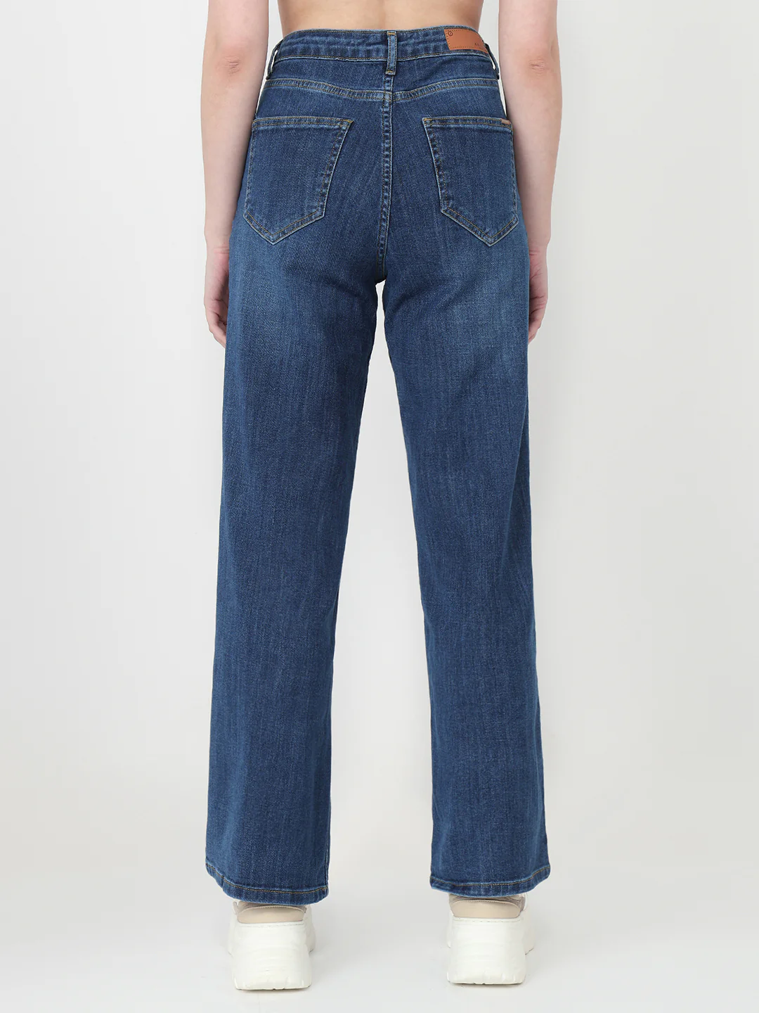 Women Blue High-Rise Wide Leg Jeans - Image 3