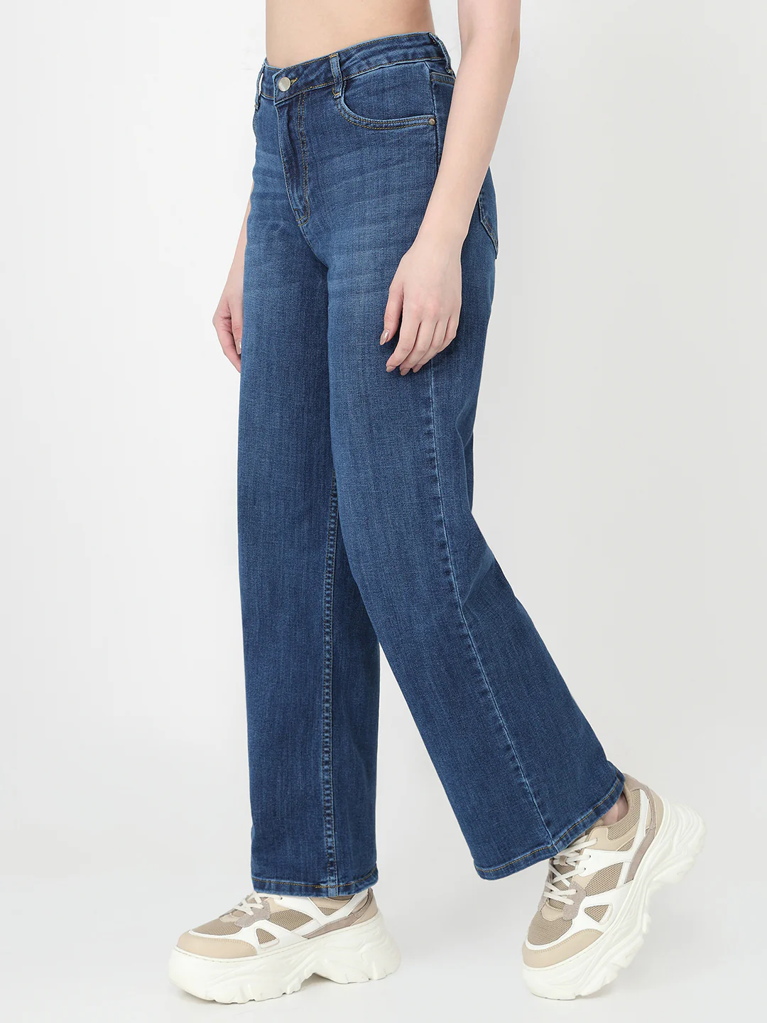 Women Blue High-Rise Wide Leg Jeans - Image 8