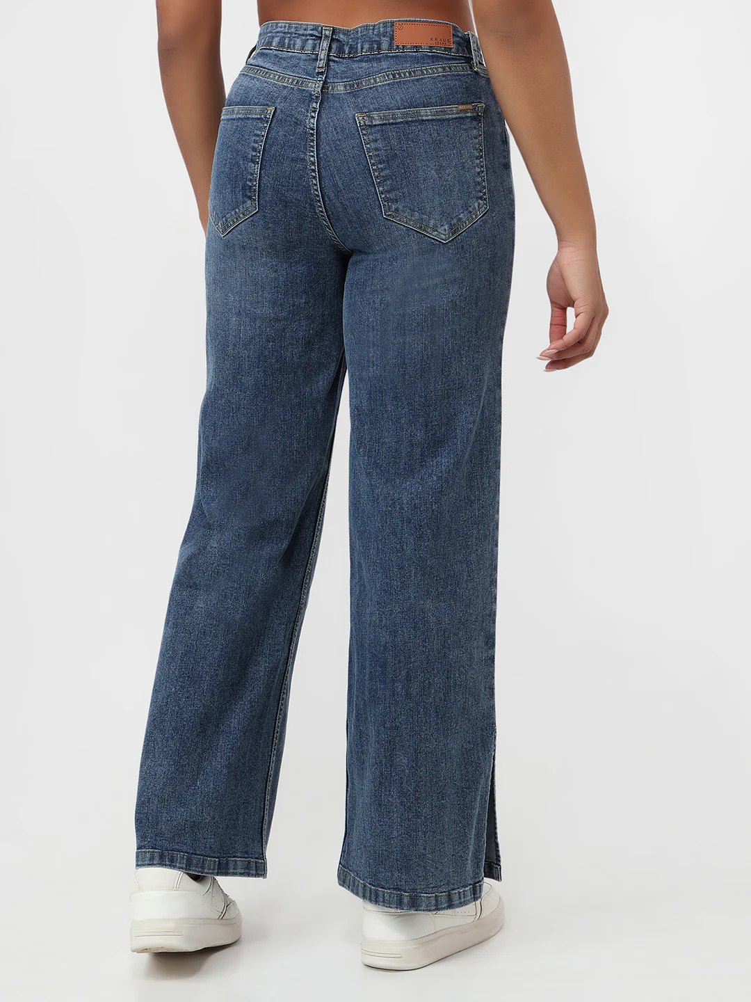 Women Blue High-Rise Wide Leg Jeans - Image 3