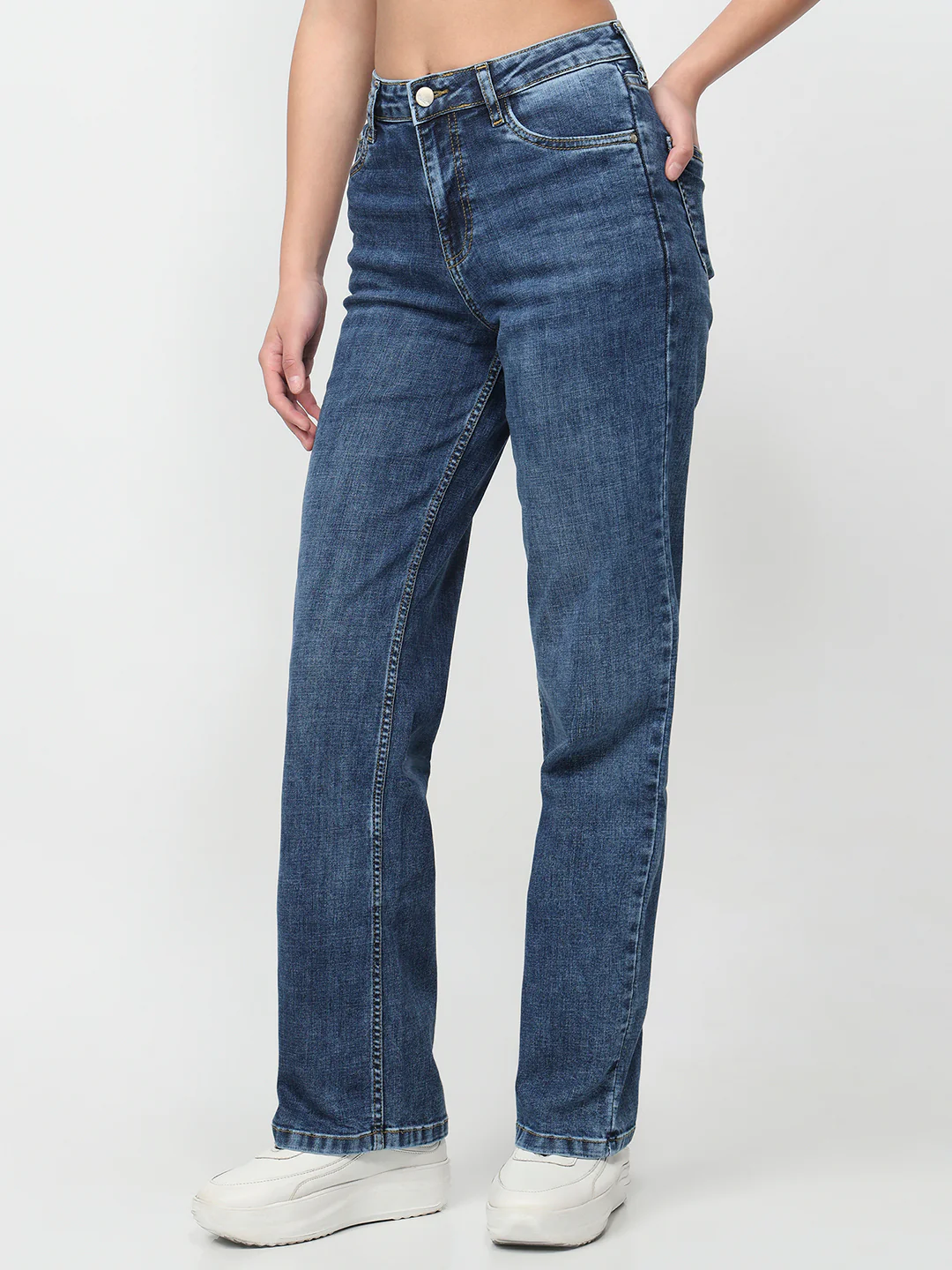 Women Blue High-Rise Wide Leg Jeans - Image 8