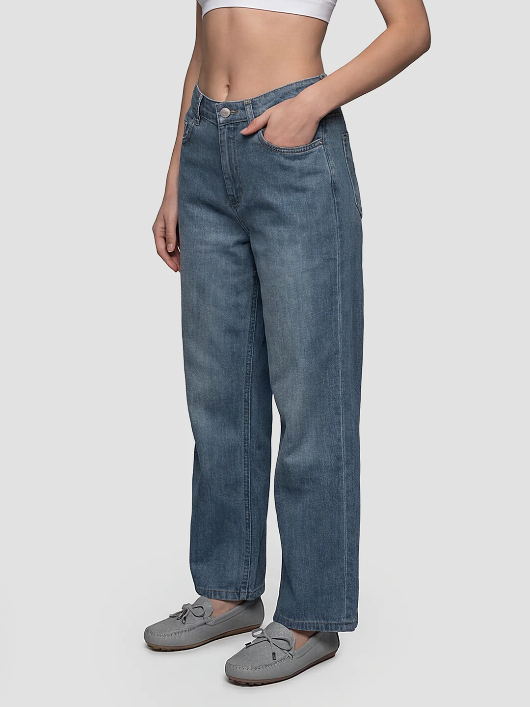 Women Blue High-Rise Wide Leg Jeans - Image 5