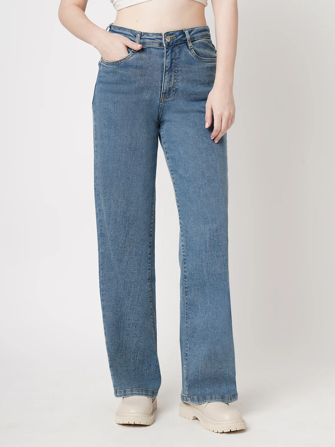 Women Blue High-Rise Wide Leg Jeans - Image 2