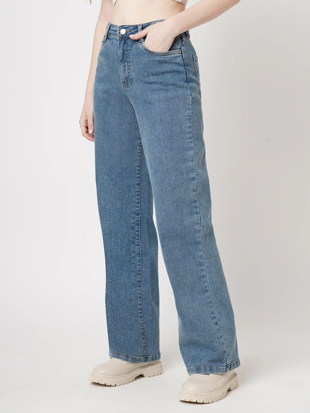 Women Blue High-Rise Wide Leg Jeans - Image 7