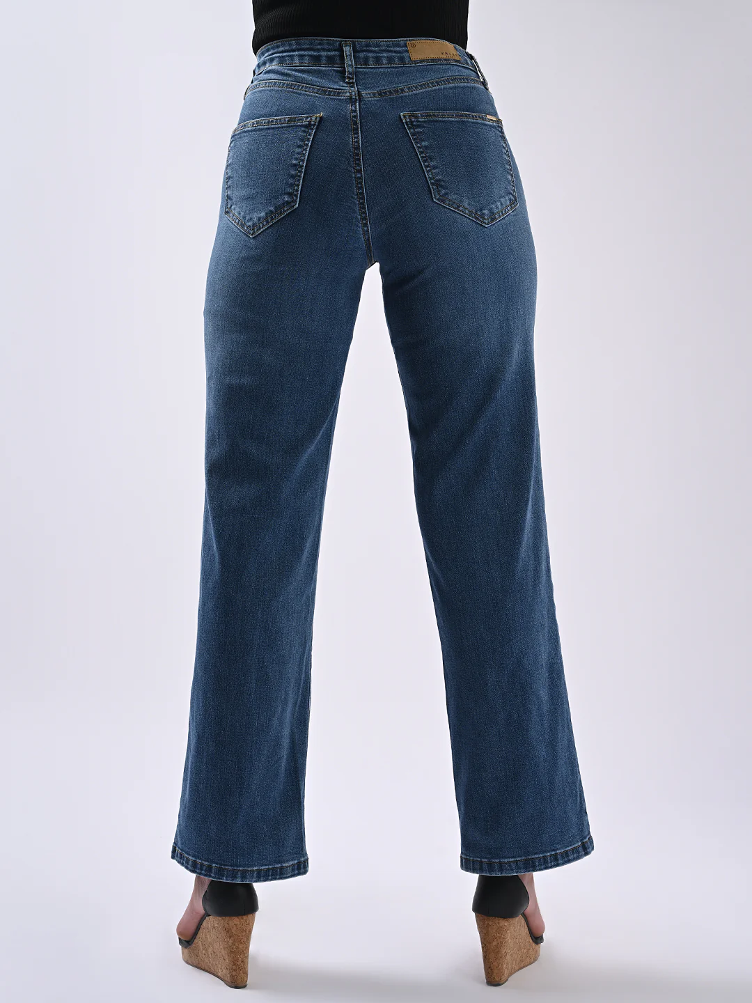 Women Blue High-Rise Wide Leg Jeans - Image 3