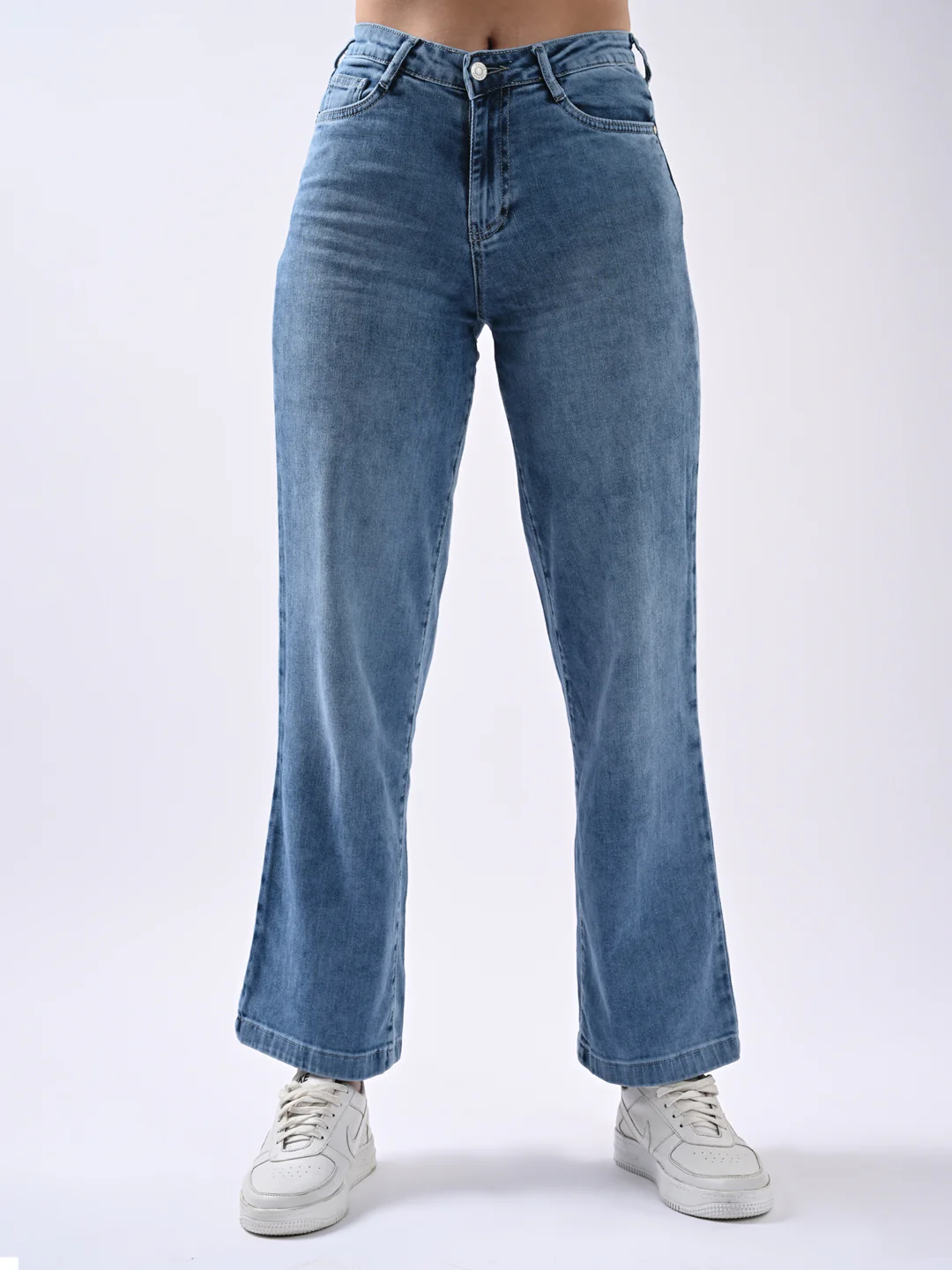 Women Blue High-Rise Wide Leg Jeans - Image 2