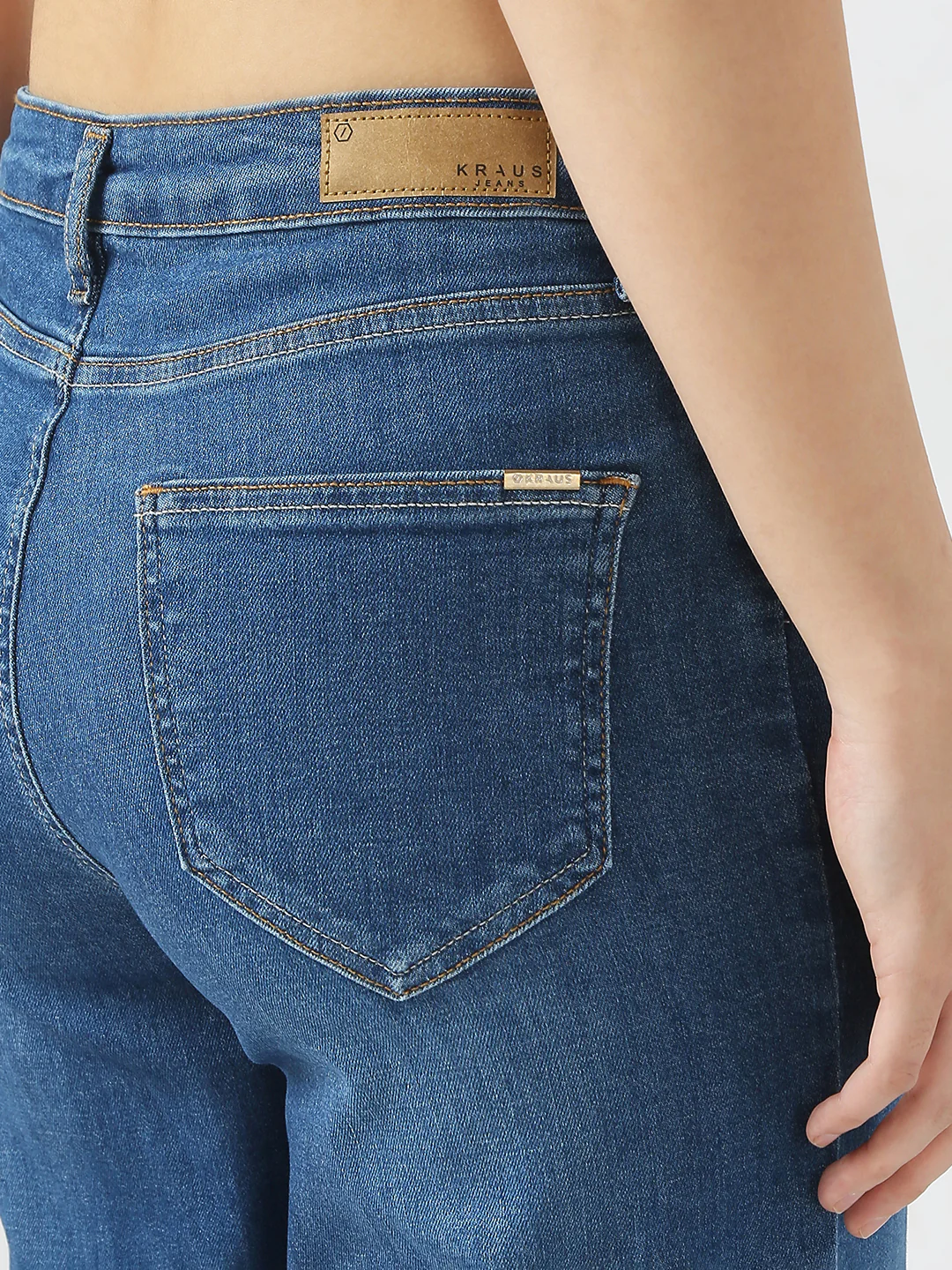 Women Blue High-Rise Wide Leg Jeans - Image 6