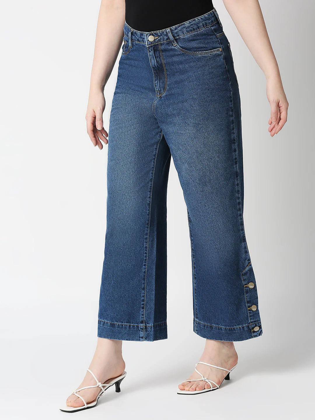Women Blue High-Rise Wide Leg Jeans - Image 5