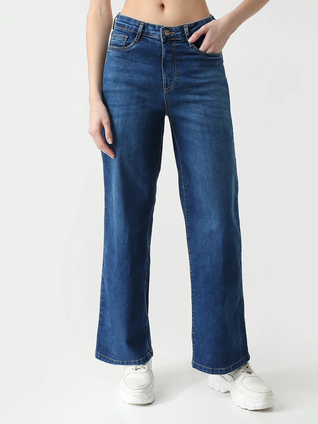 Women Blue High-Rise Wide Leg Jeans - Image 2