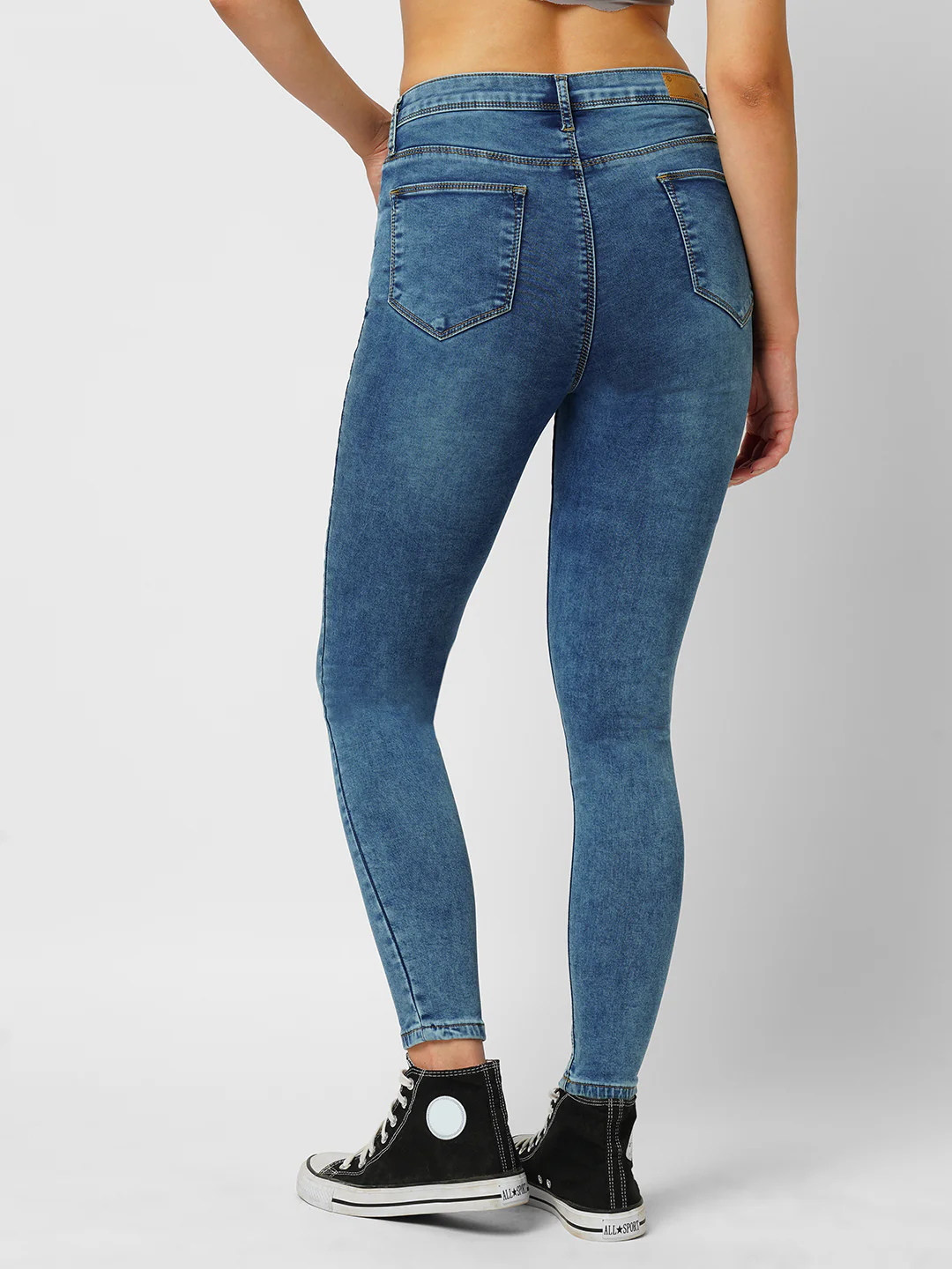 Women Blue Mid-Rise Skinny Jeans - Image 3