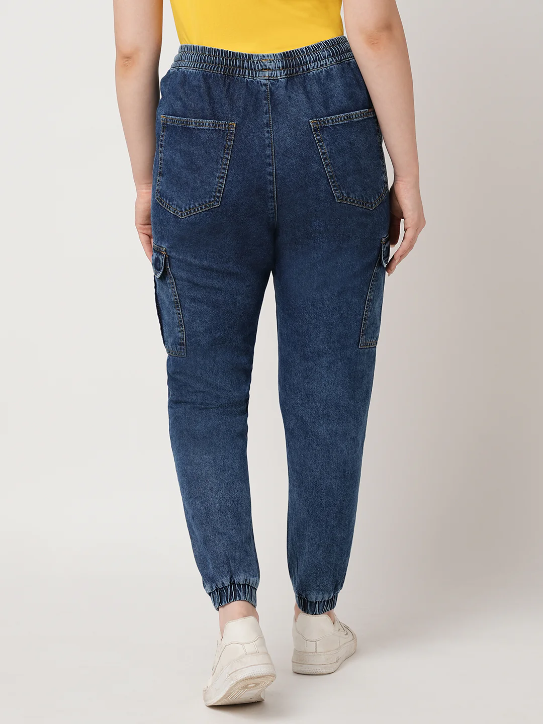 Women Blue Mid-Rise Skinny Joggers - Image 3