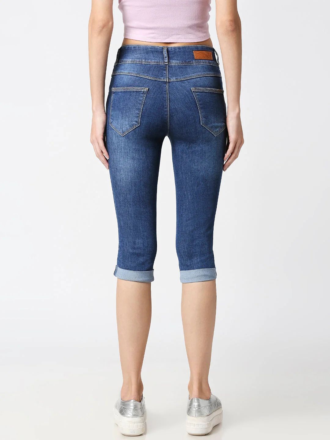 Women Blue Mid-Rise Slim Capri - Image 3