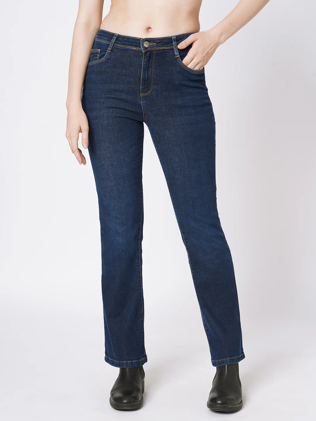 Women Blue Mini Flare Jeans - Image 2