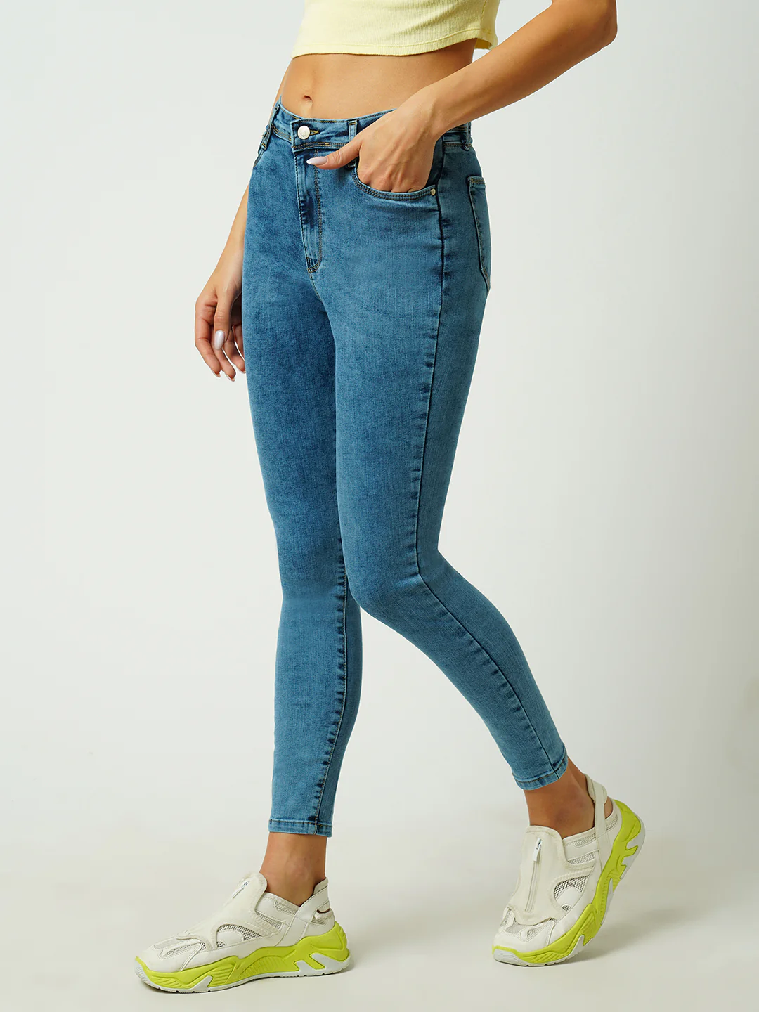 Women Blue Sky High-Rise Skinny Fit Jeans - Image 6
