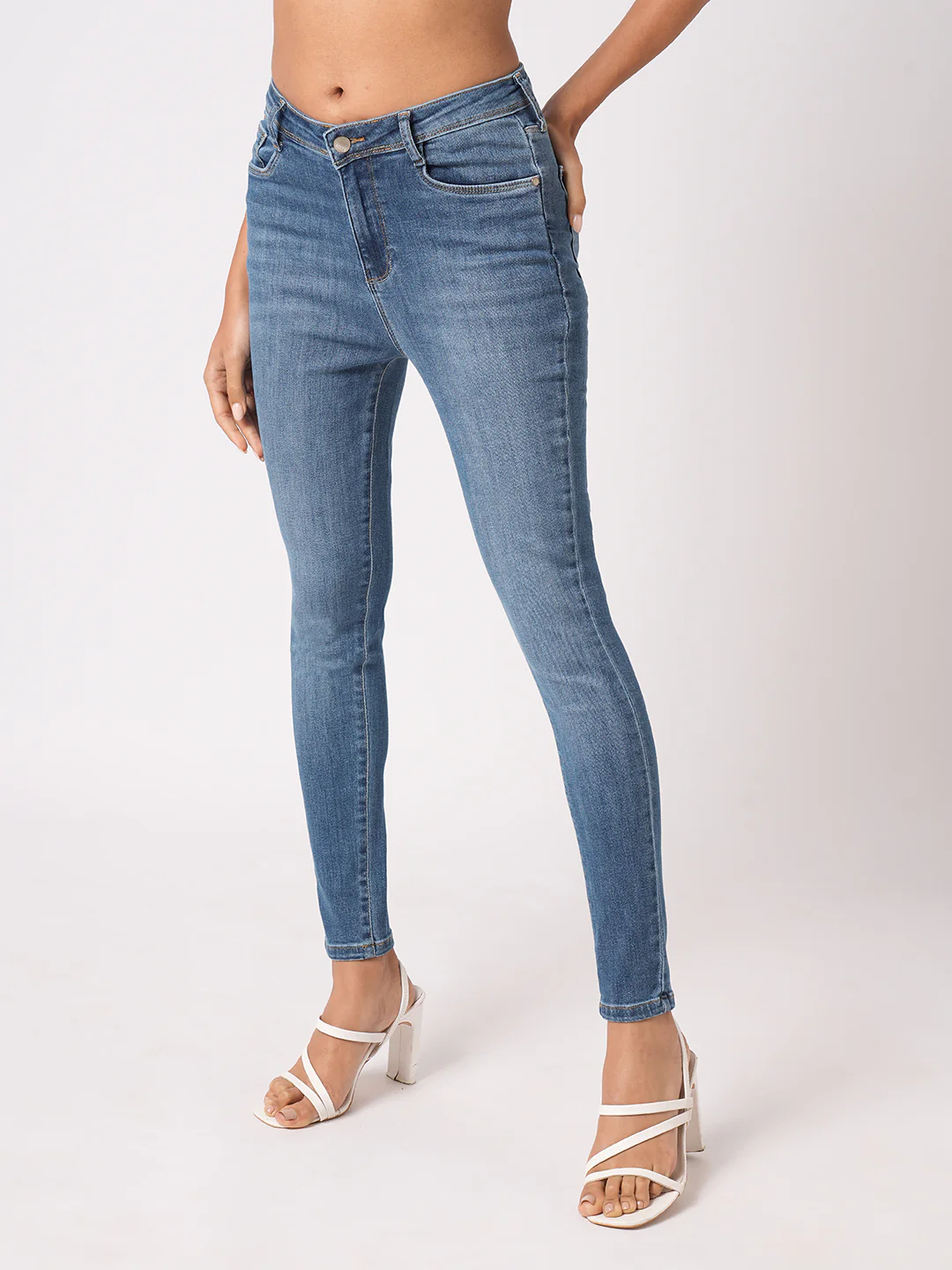 Women Blue Sky High-Rise Skinny Fit Jeans - Image 7