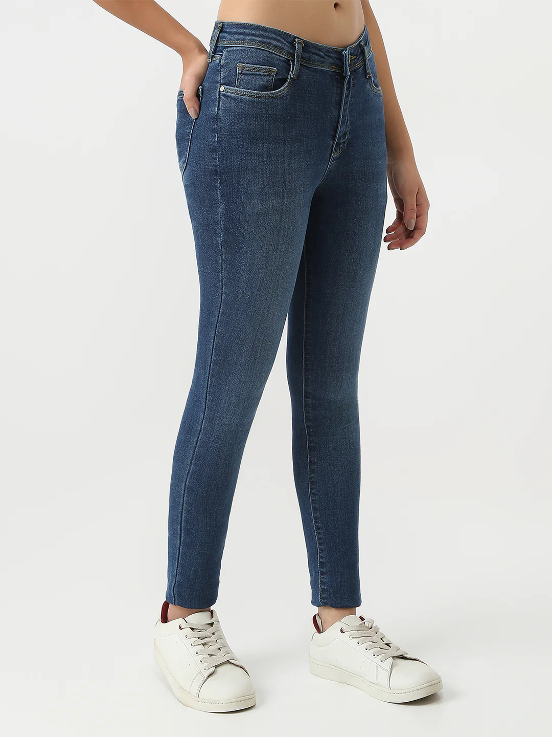 Women Blue Sky High Skinny Jeans - Image 5