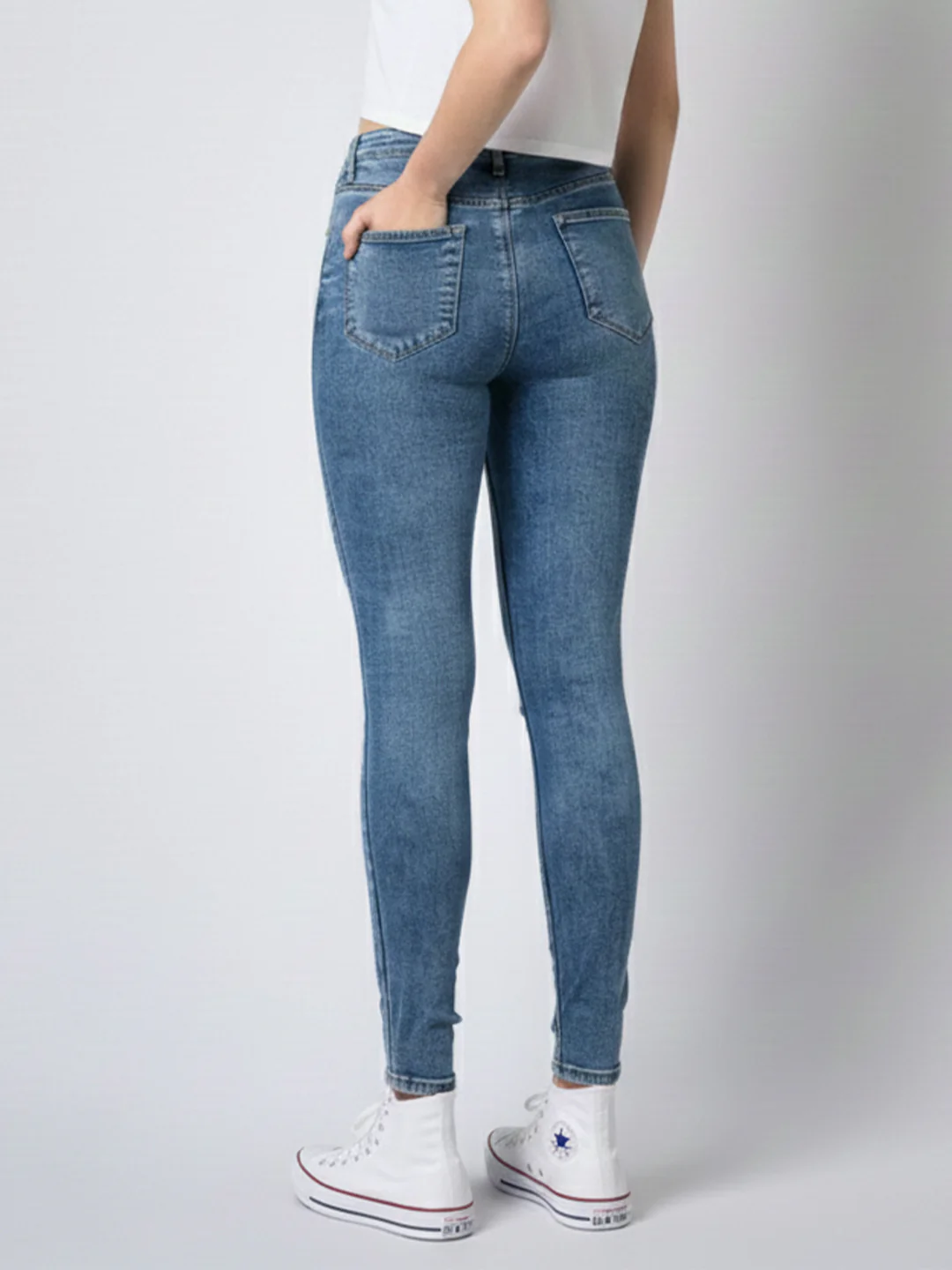 Women Blue Sky High Skinny Jeans - Image 3