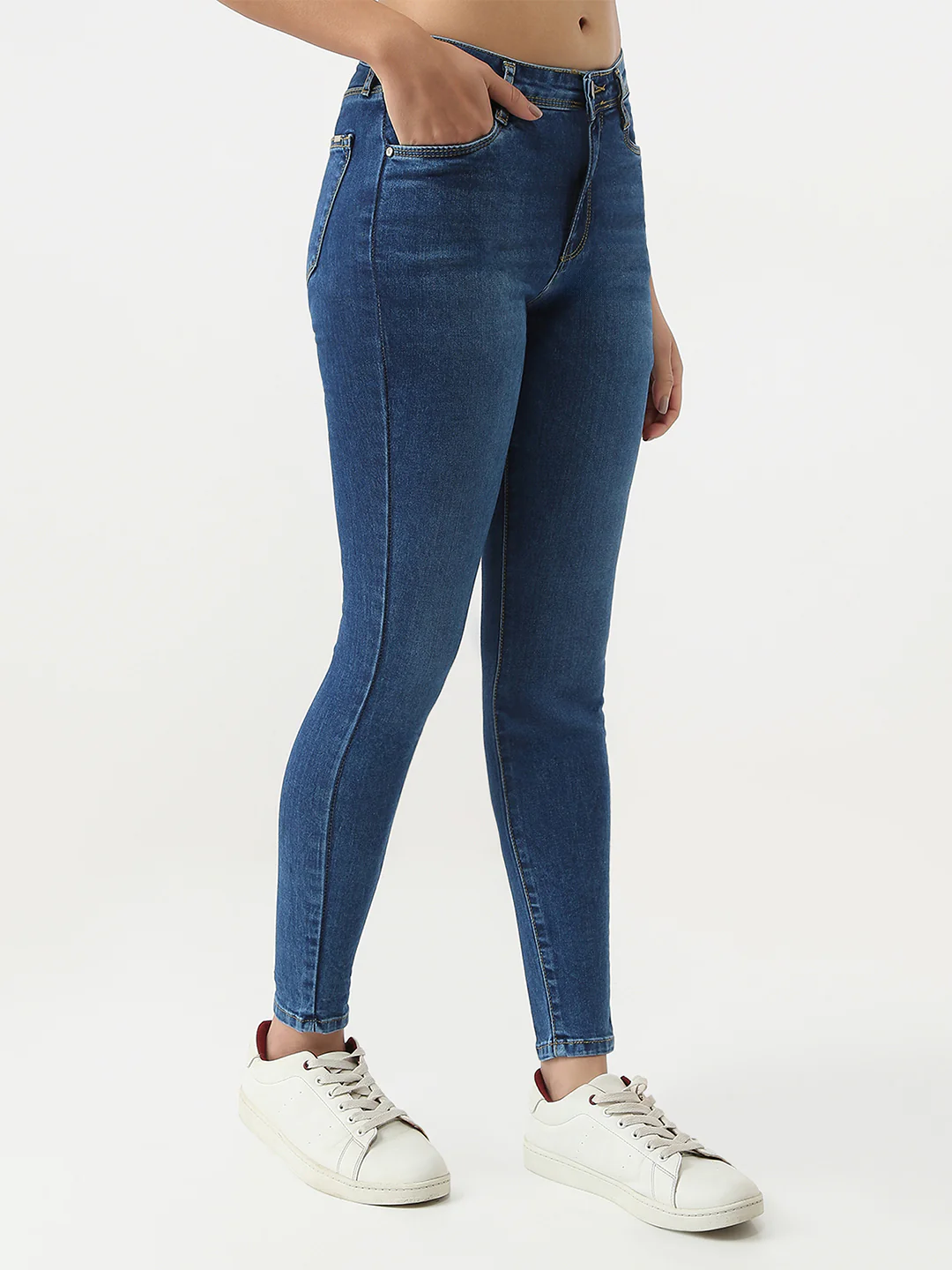 Women Blue Sky High Skinny Jeans - Image 6