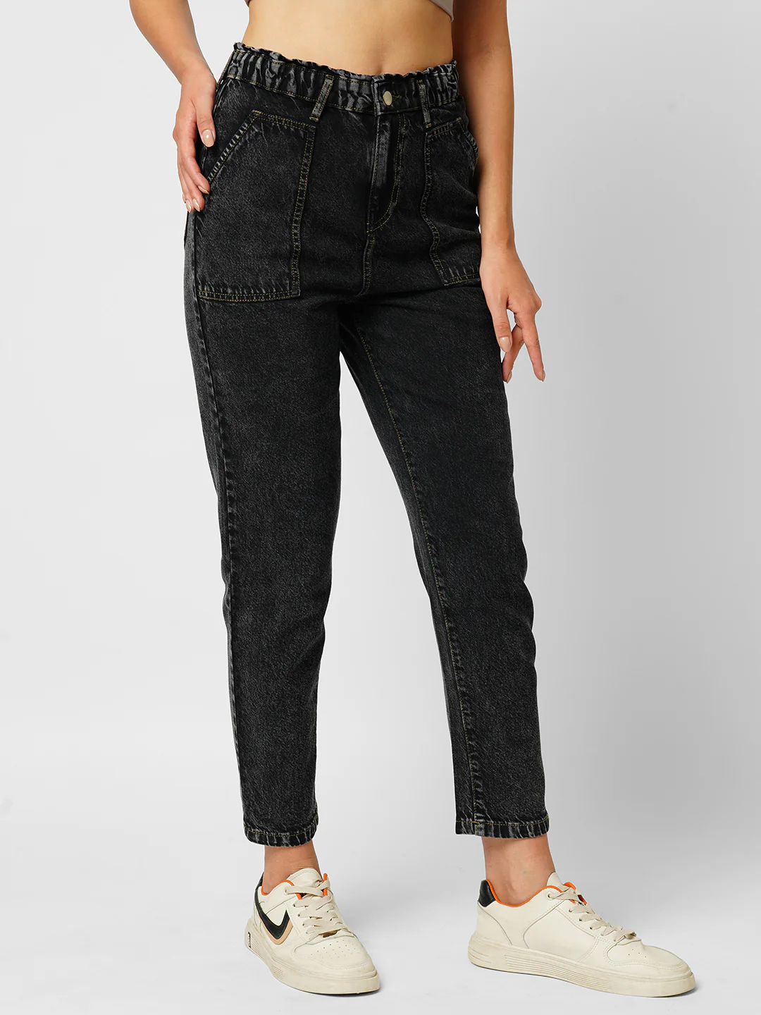 Women Carbon Black High-Rise Baggy Fit Jeans - Image 5