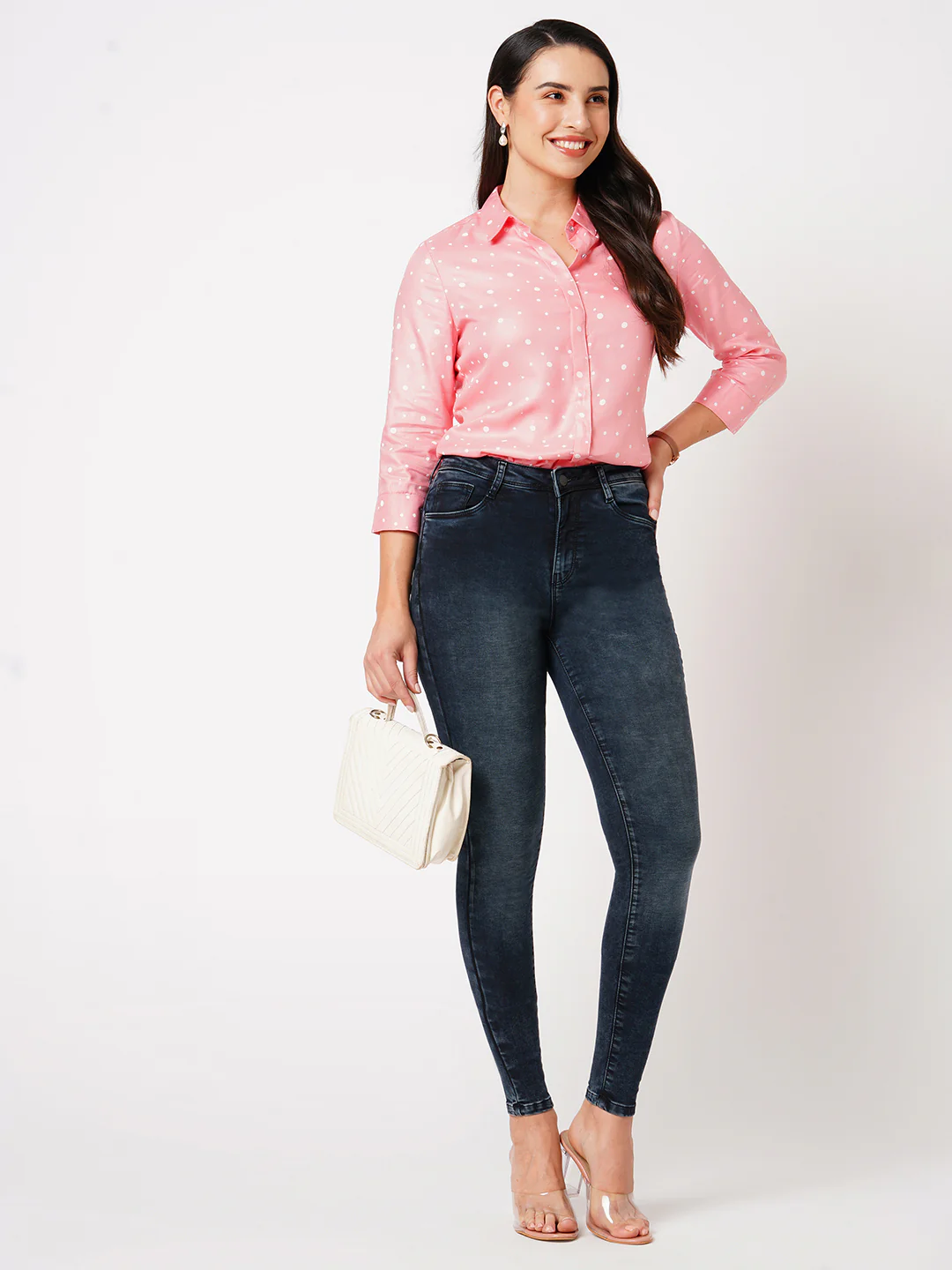 Women Carbon Black High-Rise Skinny Jeans - Image 4