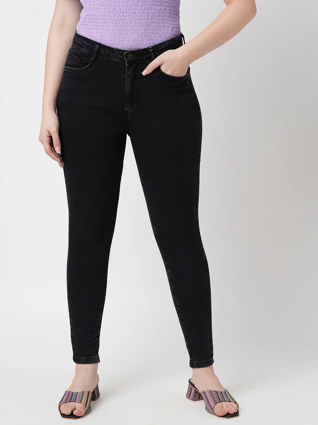 Women Carbon Black Sky High Skinny Jeans - Image 2