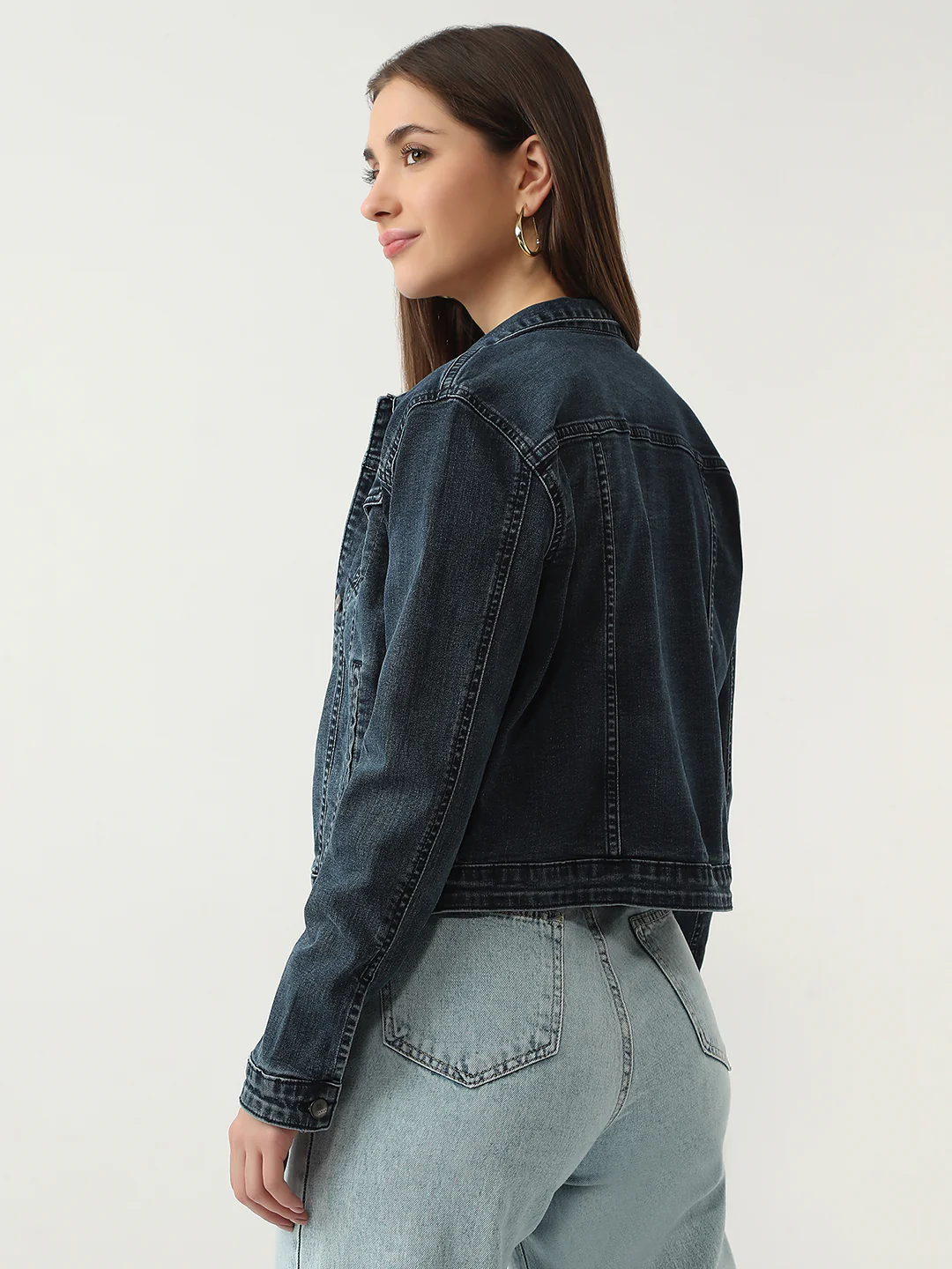 Women Carbon Blue Denim Jacket - Image 3