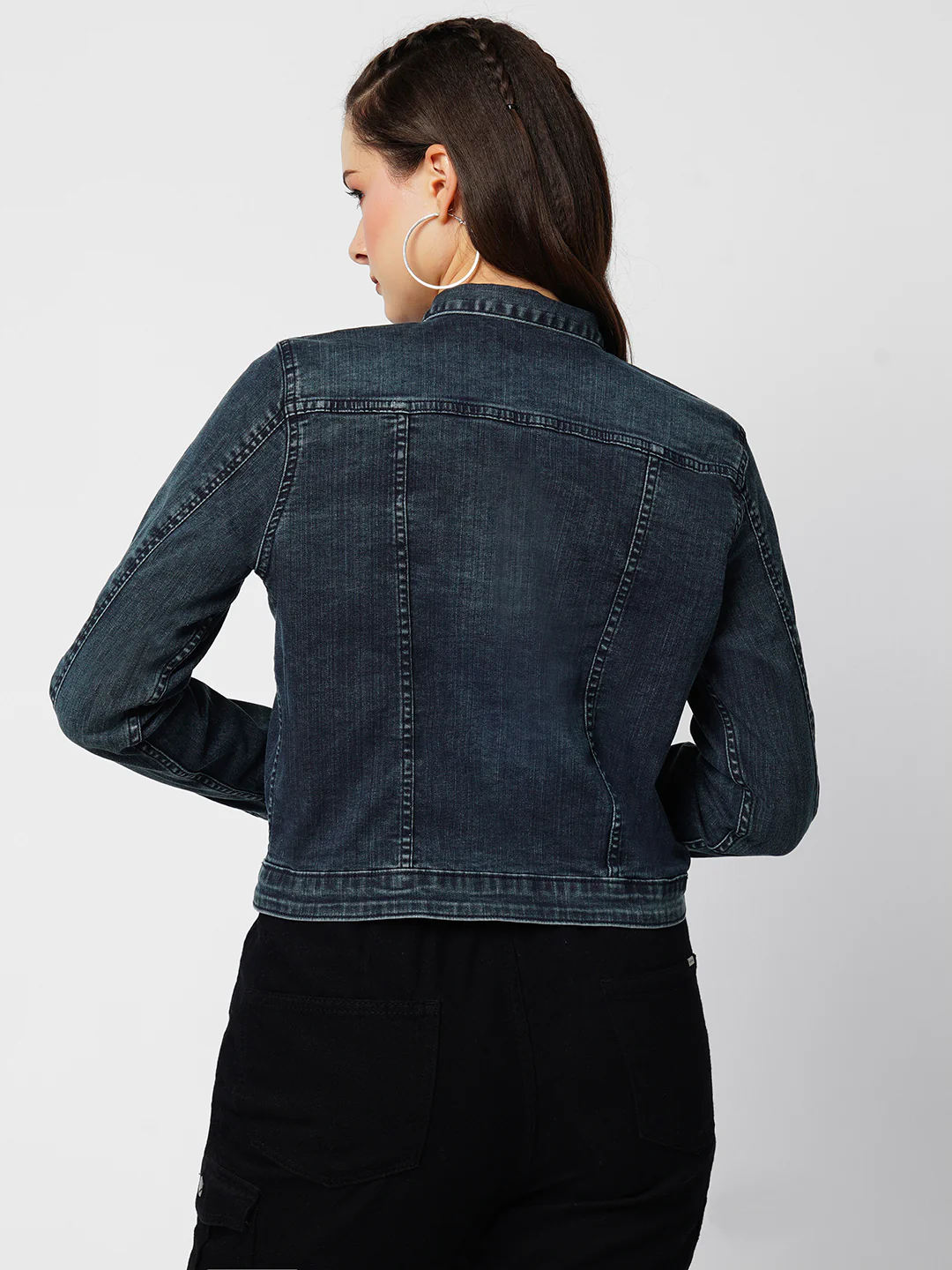 Women Carbon Blue Denim Jacket - Image 3