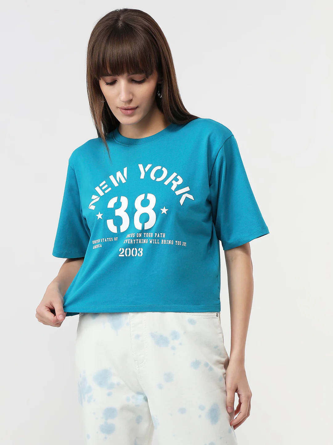Women Caribbean Sea Graphic Crop Tees - Image 2