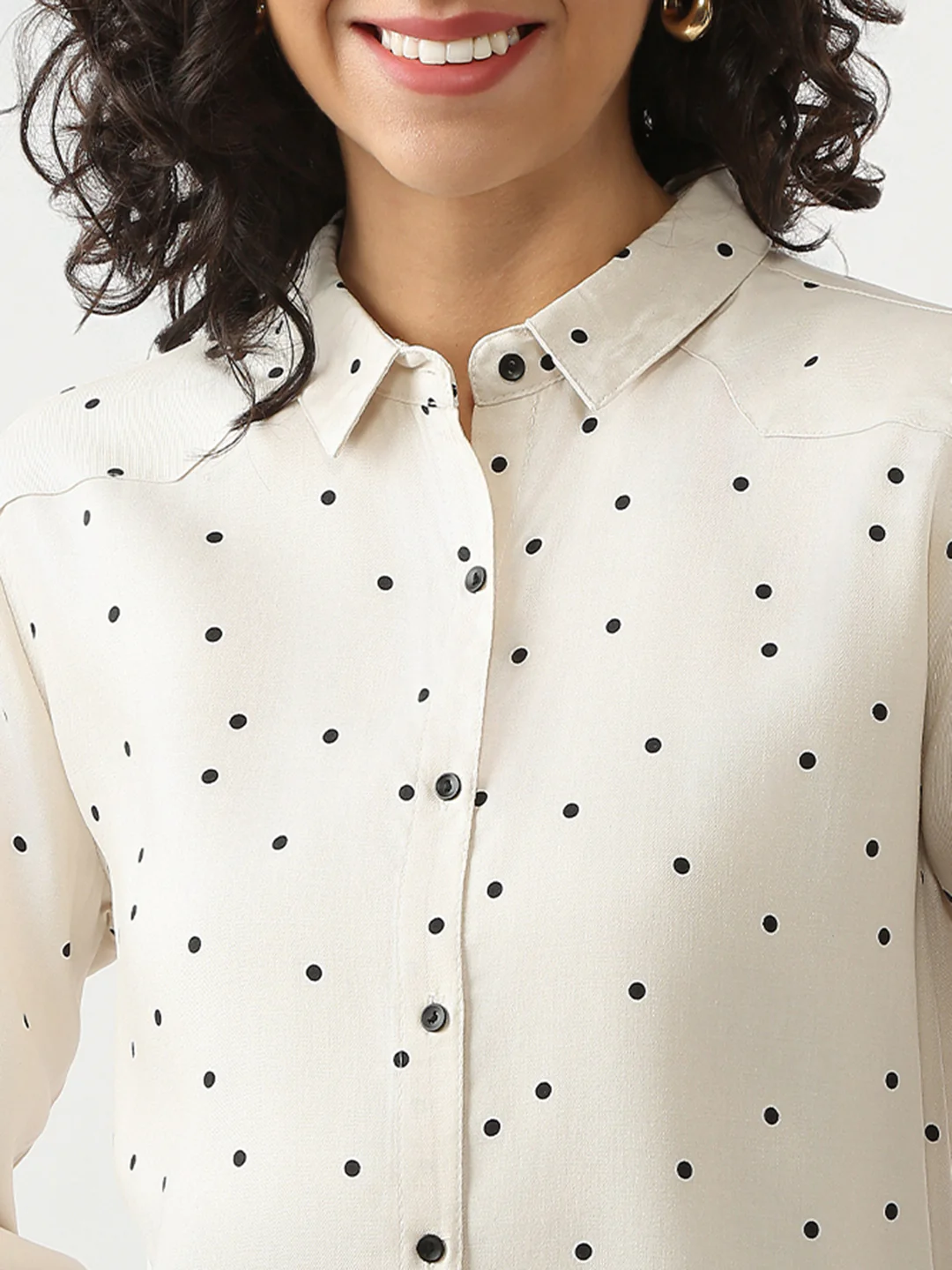 Women Chalk Printed Shirt - Image 6