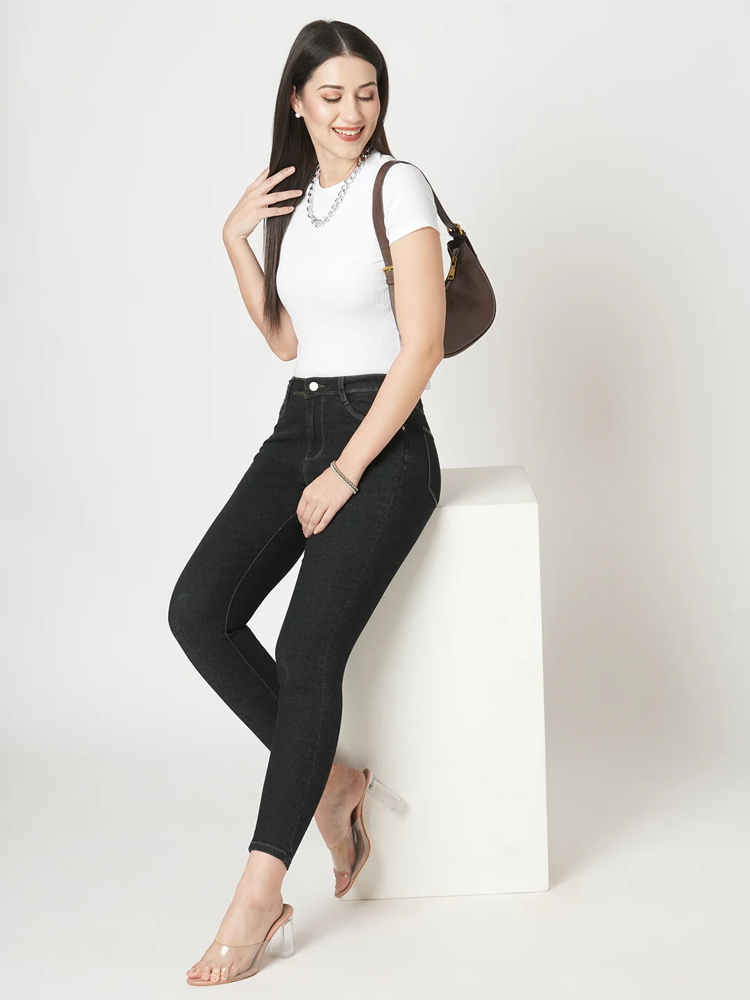 Women Charcoal Black High-Rise Skinny Jeans - Image 4