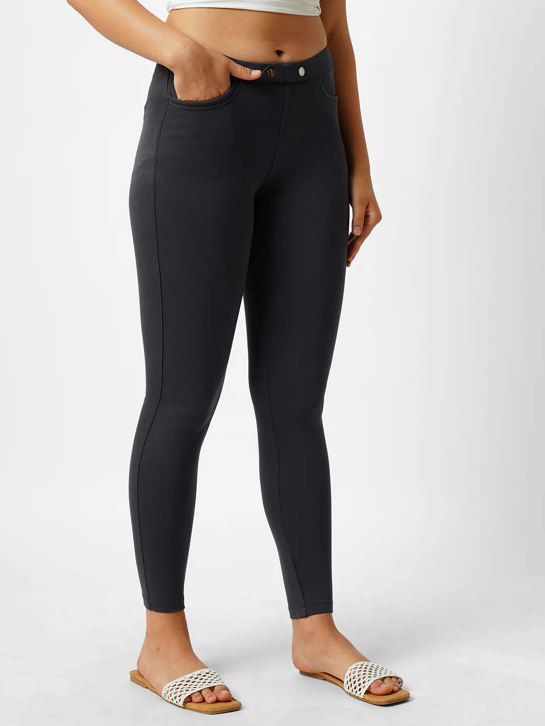Women Charcoal High-Rise Skinny Treggings - Image 5