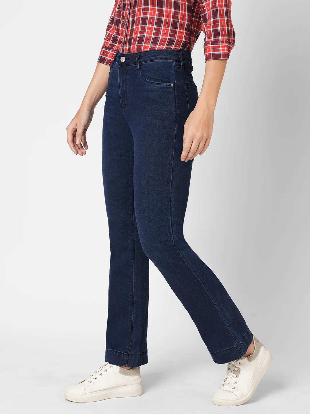 Women Dark Blue High-Rise Flare Jeans - Image 7