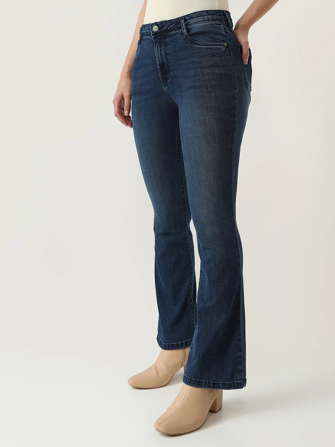 Women Dark Blue High-Rise Flare Jeans - Image 7