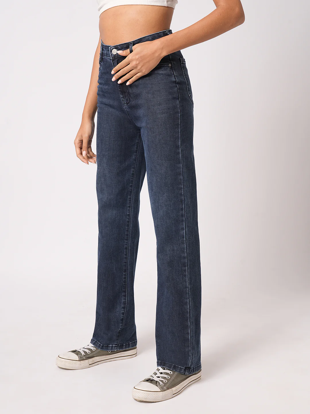Women Dark Blue High-Rise Loose Straight Jeans - Image 5