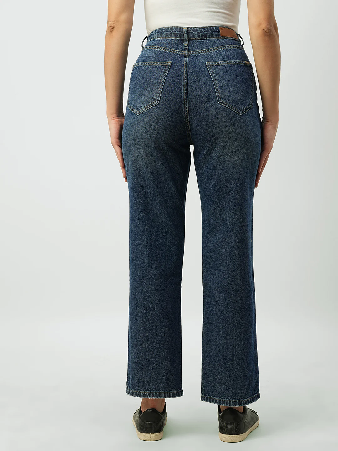 Women Dark Blue High-Rise Loose Straight Jeans - Image 3