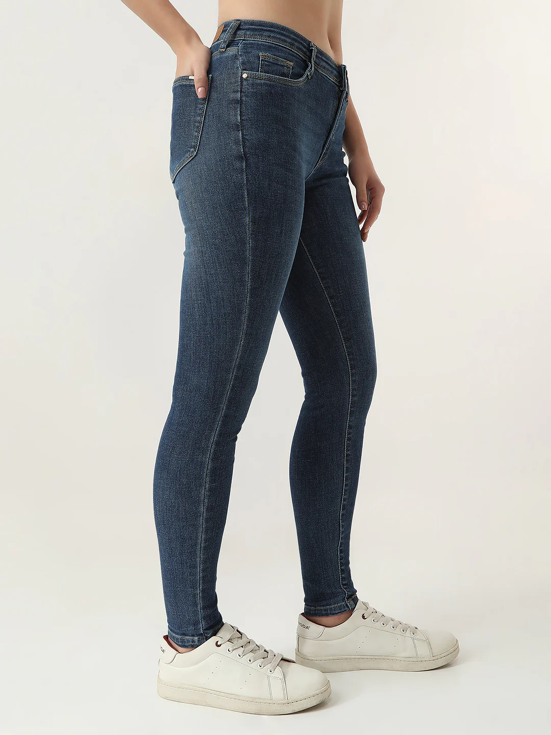 Women Dark Blue High-Rise Skinny Jeans - Image 5