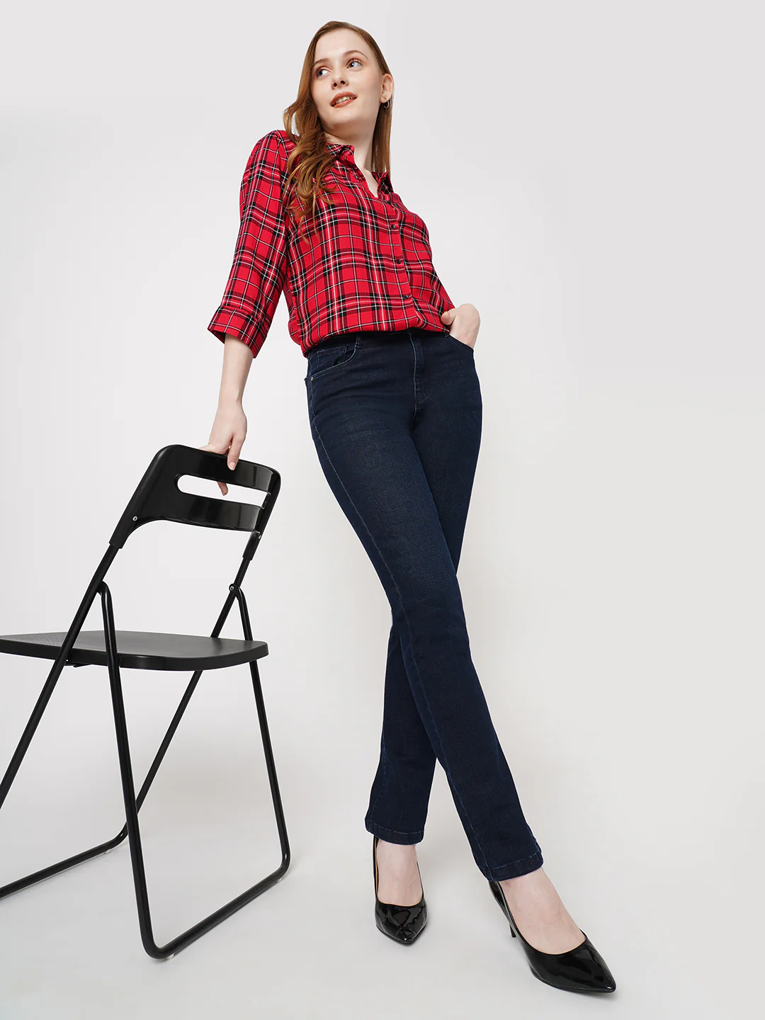 Women Dark Blue Snug Straight Fit Jeans