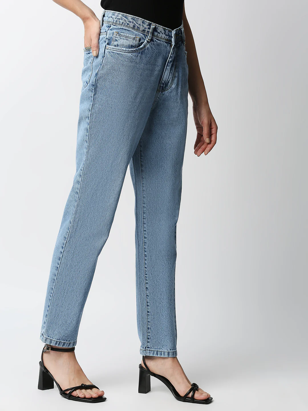 Women Dark Blue Super High-Rise Straight Jeans - Image 4