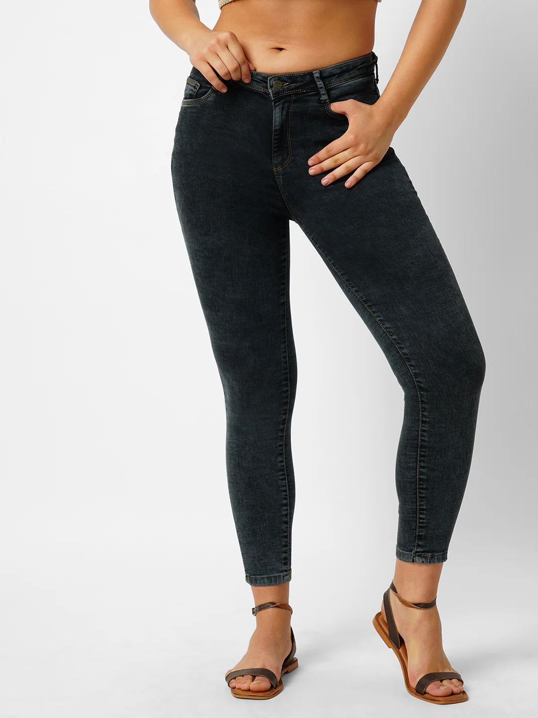 Women Dark Grey Mid-Rise Skinny Jeans - Image 2