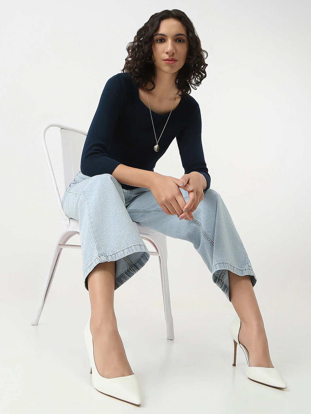 Women Flat Knit Top - Image 4