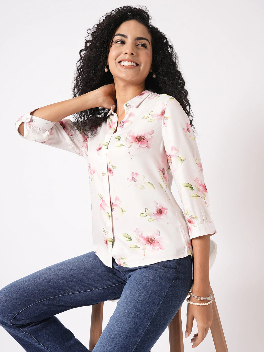 Women Floral Printed Shirt - Image 4