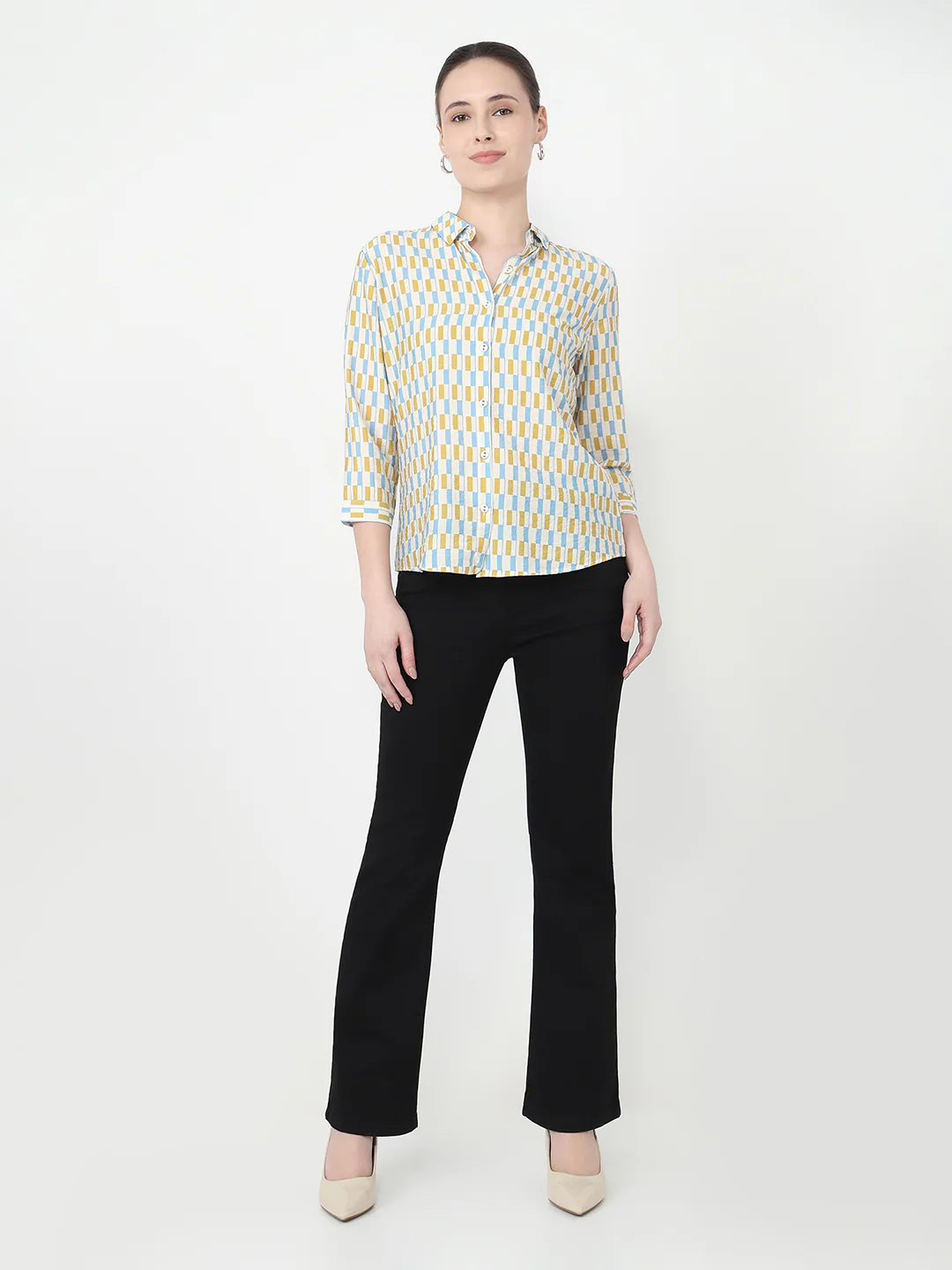Women Geometric Print Slim Fit Shirt - Image 4