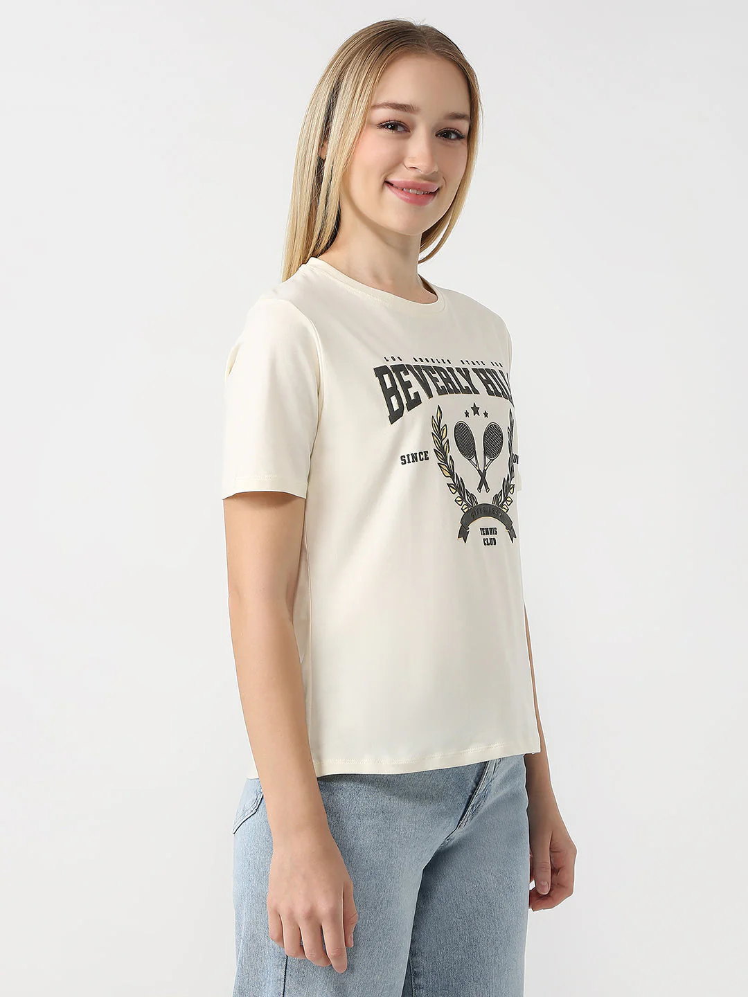 Women Graphic Boxy T-Shirt - Image 4