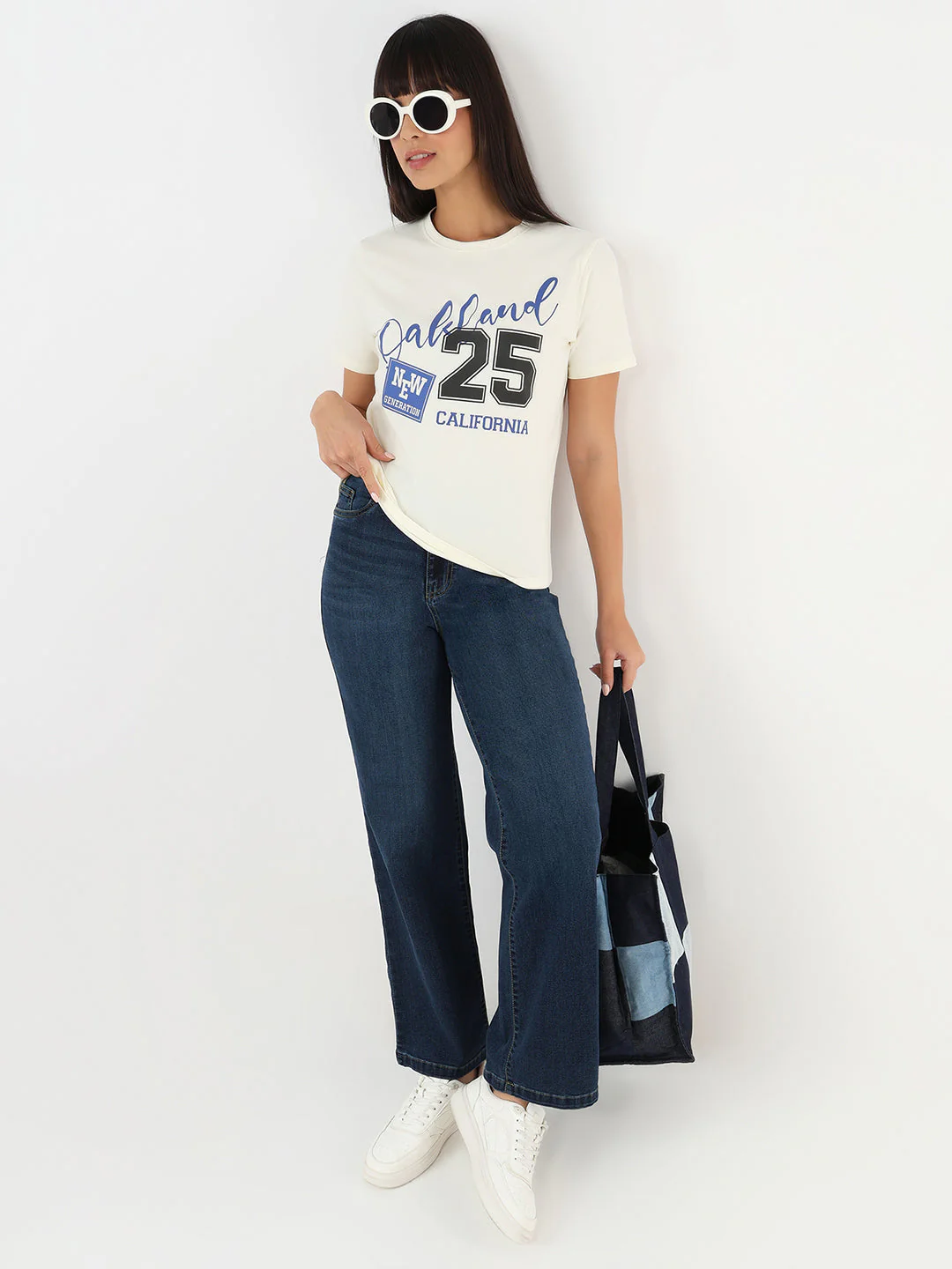 Women Graphic Tees - Image 3