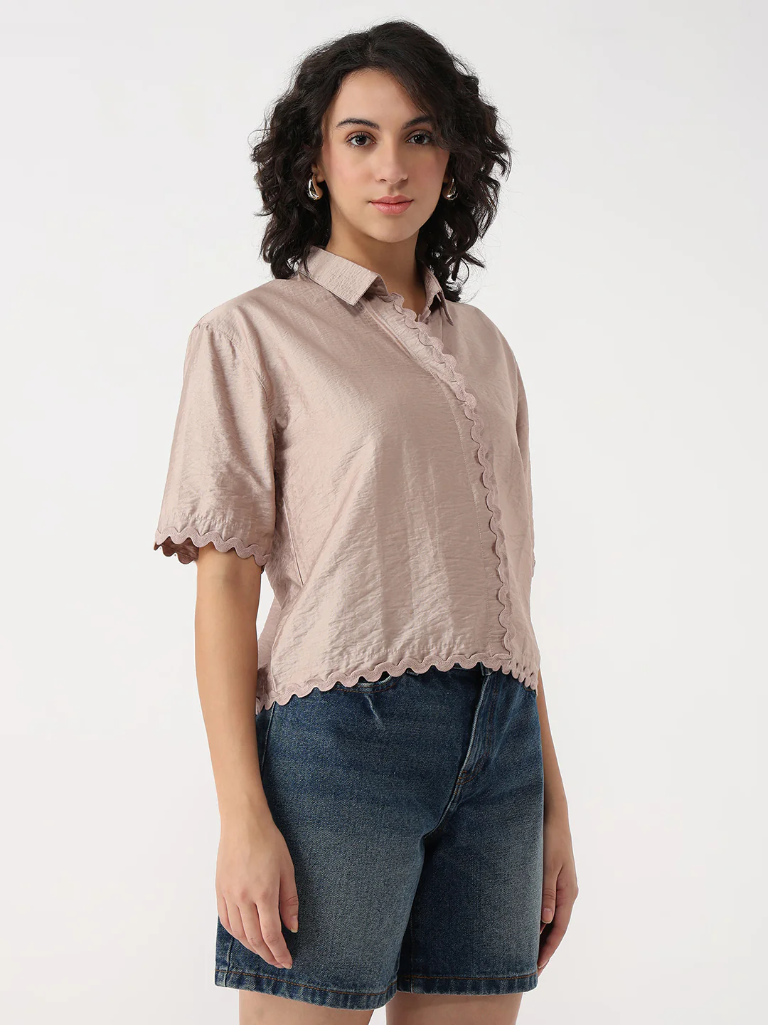 Women Gray Daze Crop Shirt - Image 4