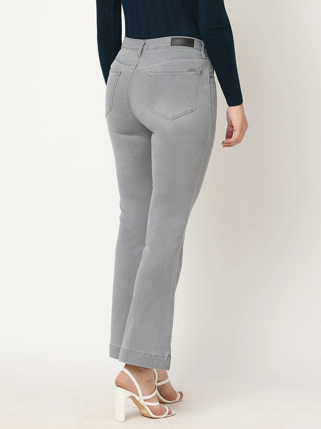 Women Grey High-Rise Flare Jeans - Image 3