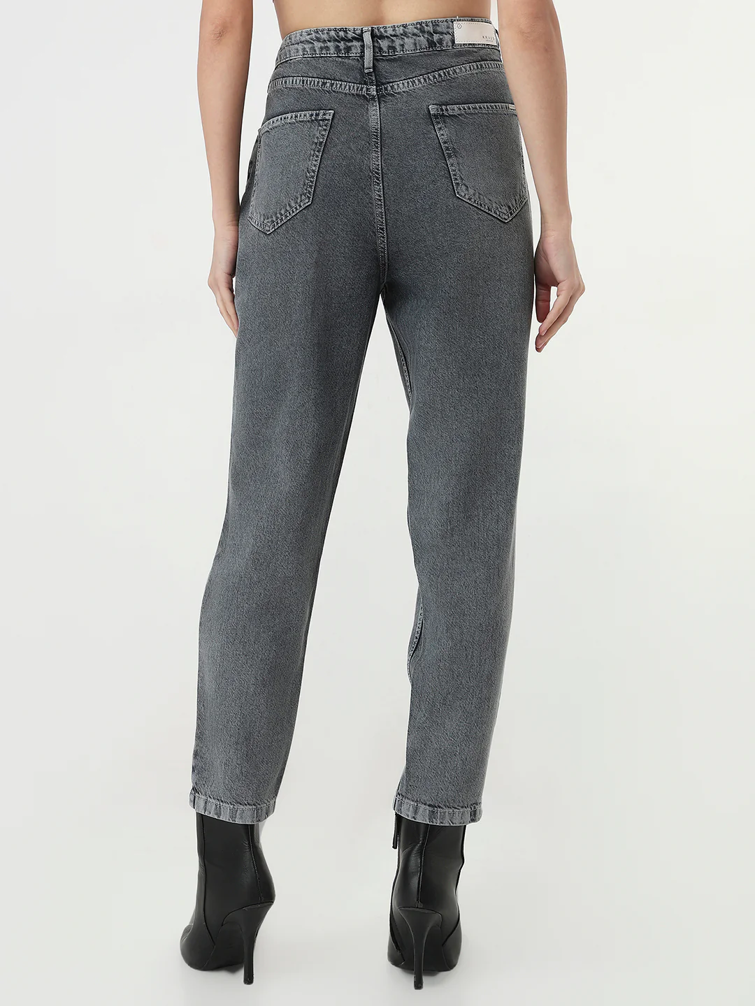 Women Grey High-Rise Mom Fit Jeans - Image 3