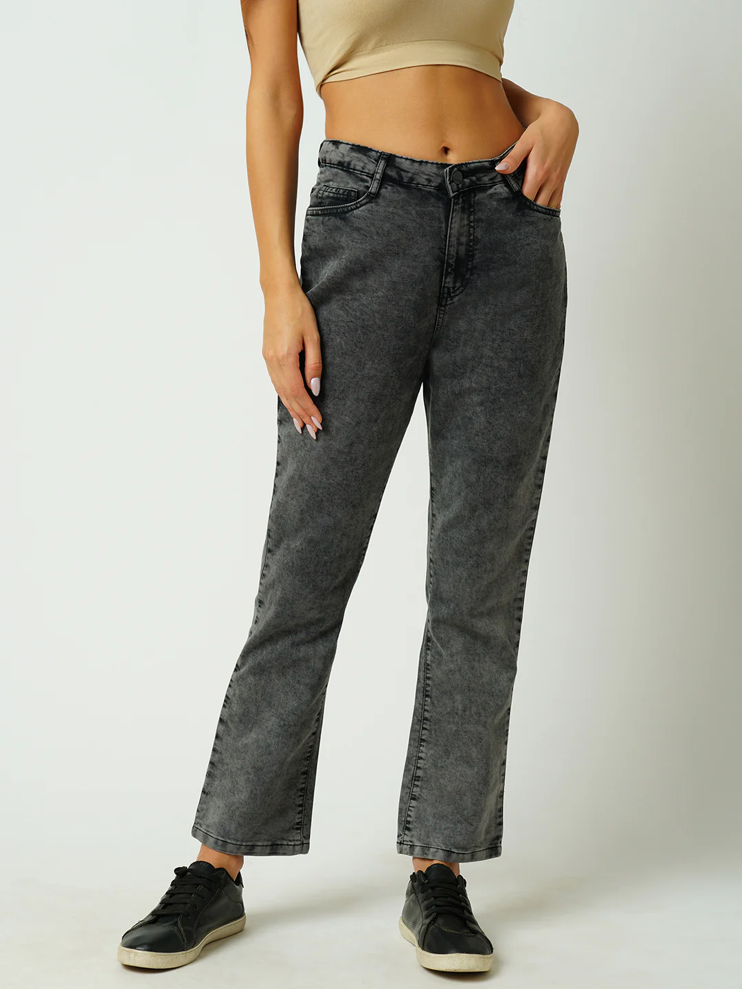 Women Grey High-Rise Relaxed Straight Fit Jeans - Image 2