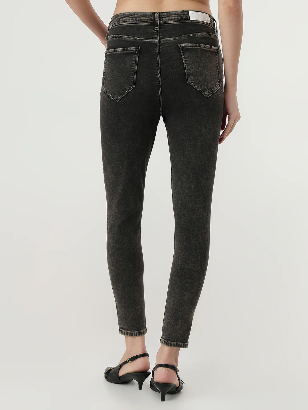 Women Grey High-Rise Skinny Jeans - Image 3