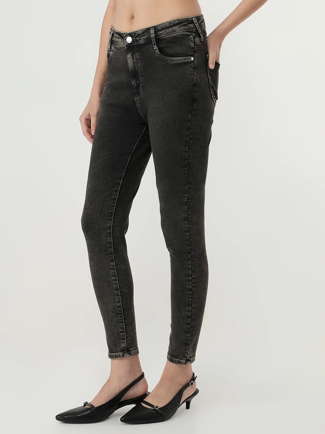 Women Grey High-Rise Skinny Jeans - Image 7