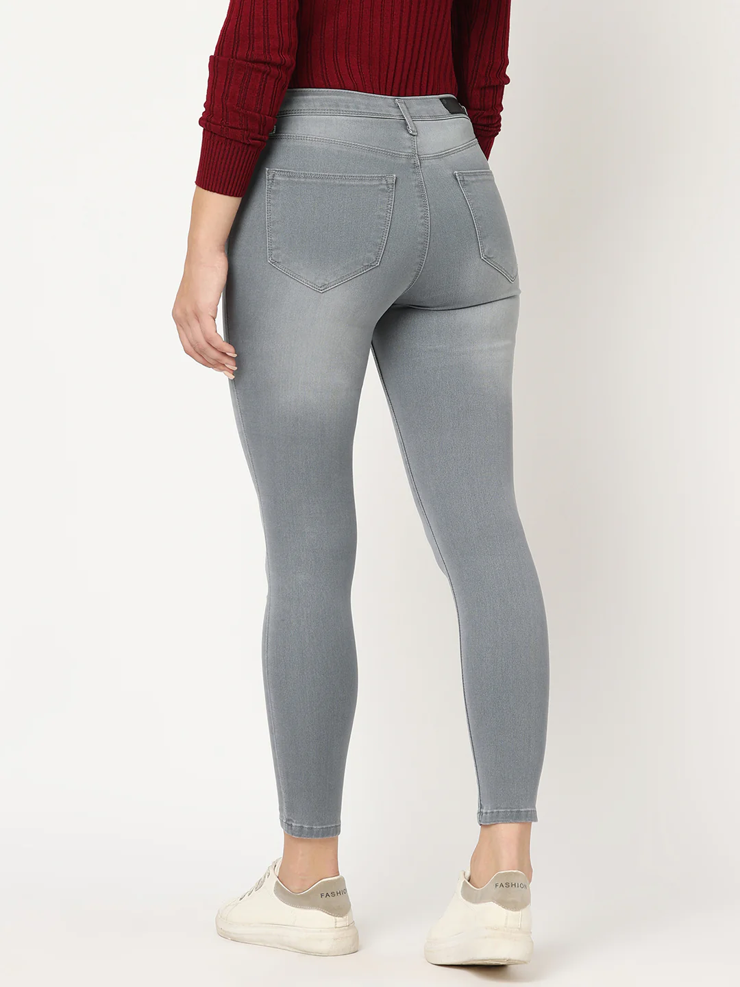 Women Grey High-Rise Skinny Jeans - Image 3